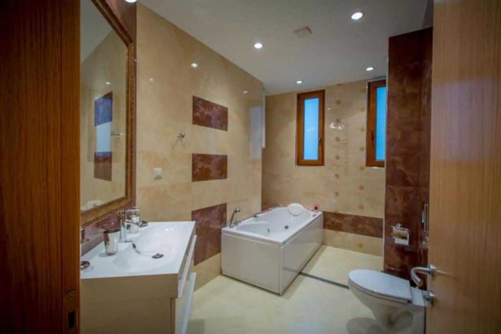 High Tech - Luxurious Apartment ソフィア エクステリア 写真