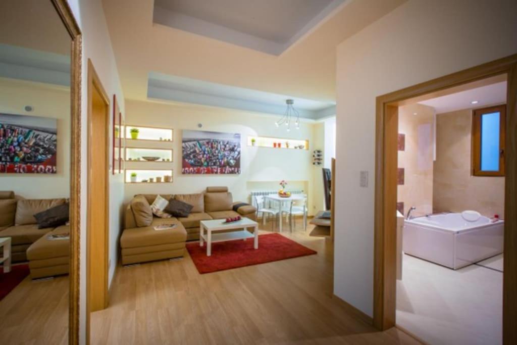 High Tech - Luxurious Apartment ソフィア エクステリア 写真