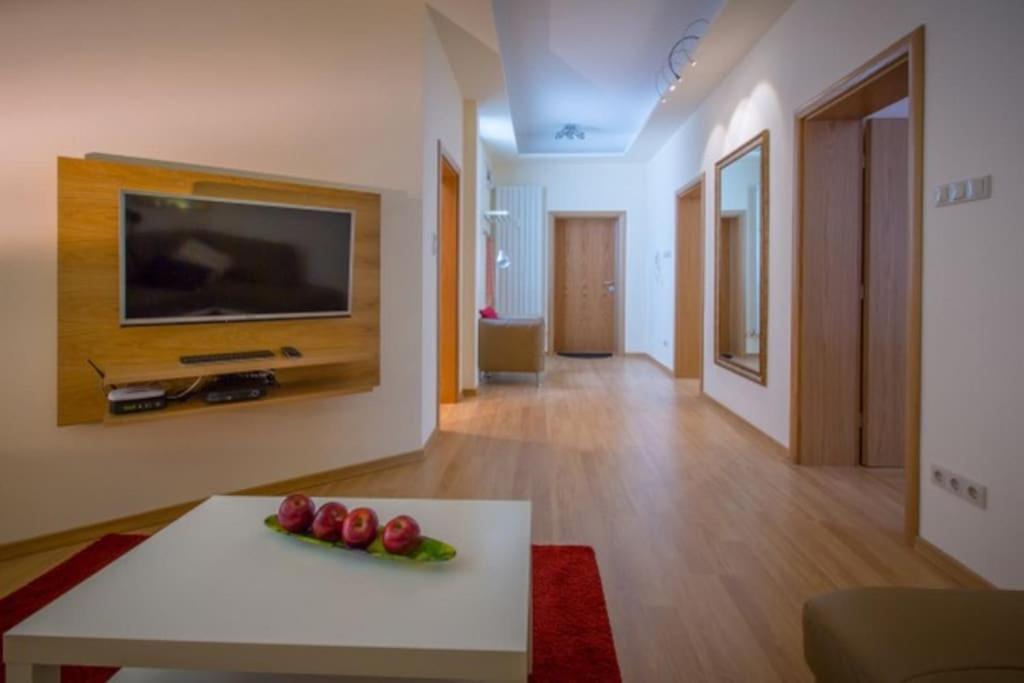 High Tech - Luxurious Apartment ソフィア エクステリア 写真